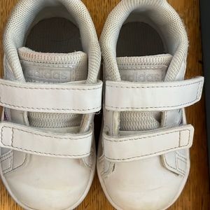 Adidas baby size 5